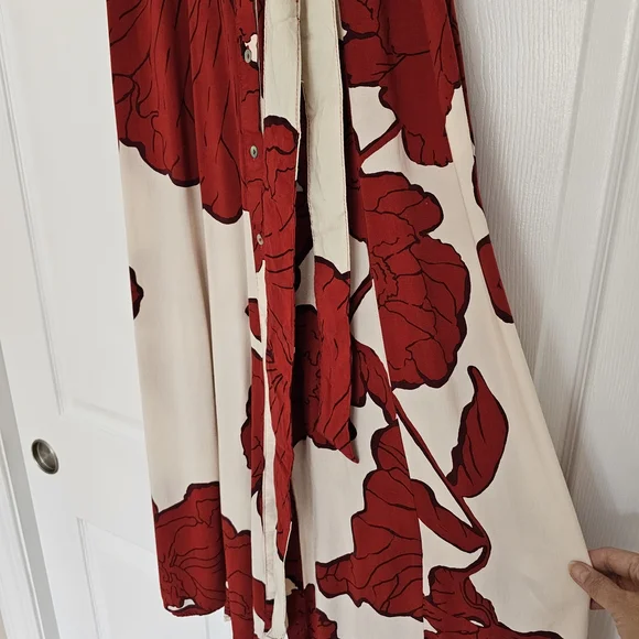 H&M Red and White Floral Dress - Picture 4 of 7